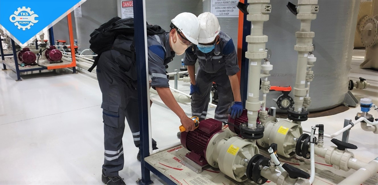 Kiểm tra nhiệt độ máy bơm