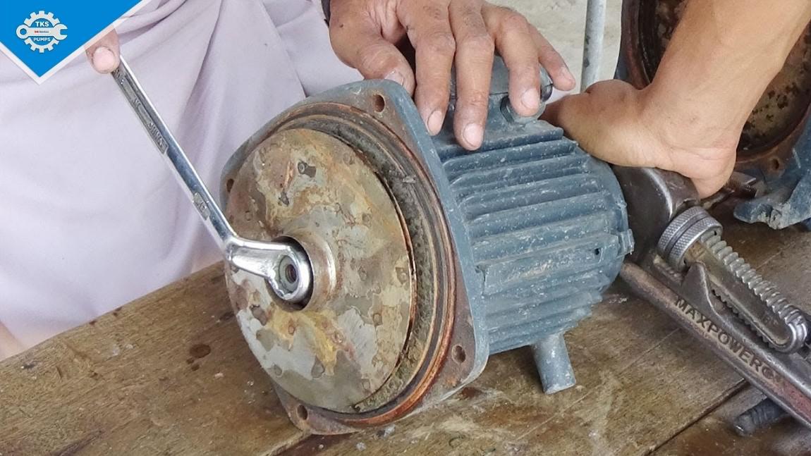 Tự sửa máy bơm nước